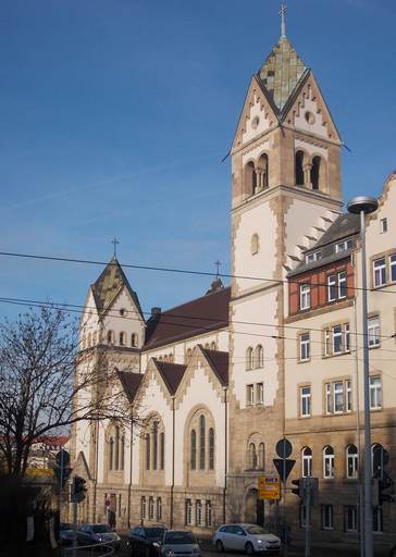 Kirchengebäude der Liebfrauenkirche in Leipzig von außen